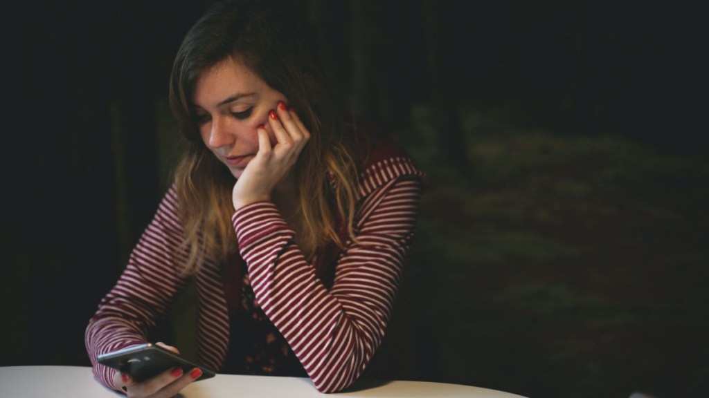 Just Because They Suck at Texting Doesn’t Mean They Don’t Like&nbsp;You